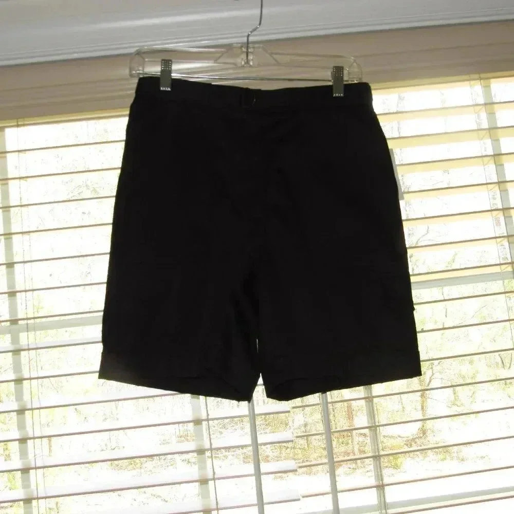NWT Liz Claiborne LizSport Black Cuffed Shorts 8